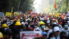 Mianmar tem novos protestos após fim de semana sangrento 