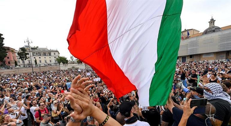 Protesto nas ruas de Roma, na Itália