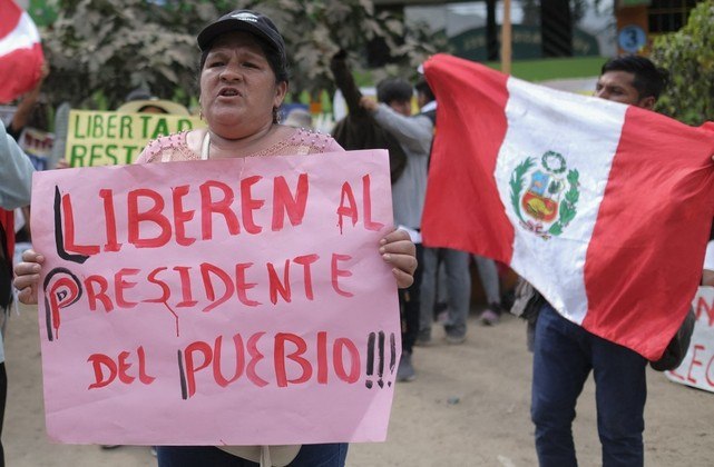 A Justiça do Peru disse na última terça-feira (13) que o ex-presidente Pedro Castillo, acusado de 