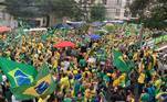 A manifestação em Belo Horizonte se concentra na avenida Raja Gabaglia em frente ao Comando da 4ª Região Militar do Exército, na região oeste da capital