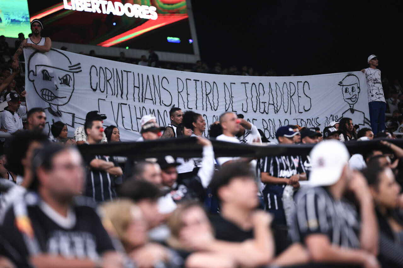 Corinthians: dirigente confirma Rojas e paraguaio chora em despedida no  Racing