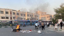 Repressão dos protestos no Irã provocou 122 mortes, diz ONG