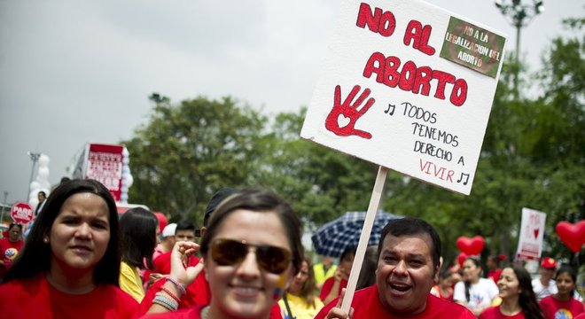 Os movimentos pró-vida continuam em vigor na Colômbia, apesar dos reveses na Justiça
