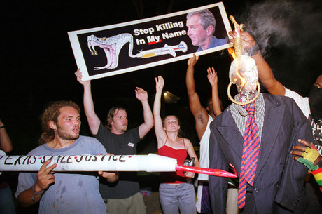 Em 2000, Huntsville foi palco de protestos contra a pena de morte por conta da execuÃ§Ã£o de Gary Graham