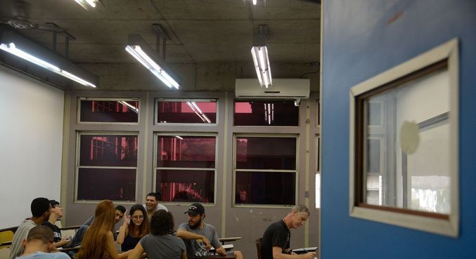 São 10.821 cursos em 952 instituições de ensino superior da rede privada