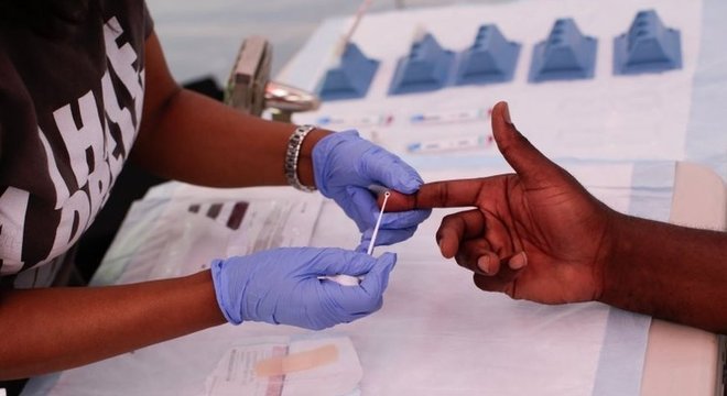 HIV foi diagnosticado em dezenas de milhões de pessoas nas últimas quatro décadas