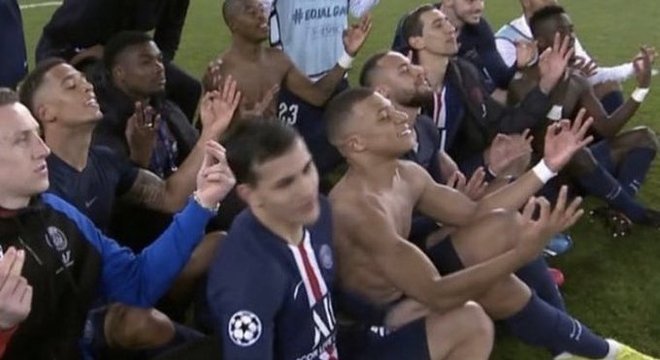 Neymar inovou. Usou a meditação para o time ironizar o norueguês Haaland