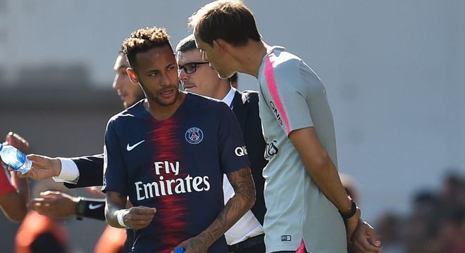 O PSG também precisa do futebol de Neymar. Por isso dificulta a saída