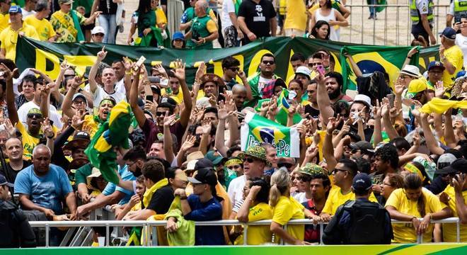 Esplanada dos Ministérios recebe público para a posse de Bolsonaro
