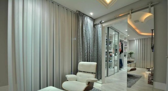 puff quadrado - poltrona charles e puff branco 