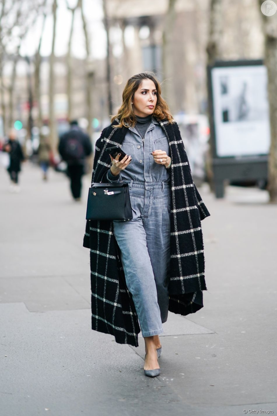 A gola alta deixa o look de inverno mais quentinho