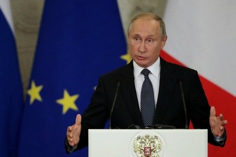 Putin diz que Rússia dará resposta rápida