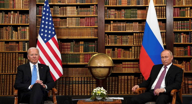 Membros dos dois governos representaram Biden e Putin em diálogo sobre armas