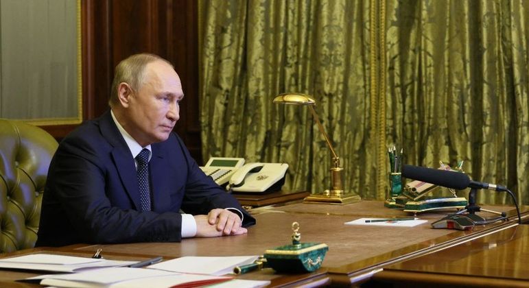 Numa conferência por vídeo, Putin falou sobre ataque à ponte russa na Crimeia