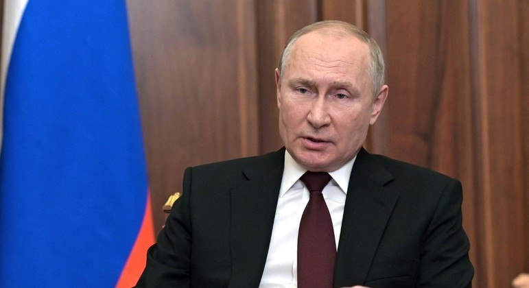 O presidente russo Vladimir Putin, durante seu discurso à nação, no Kremlin, em Moscou