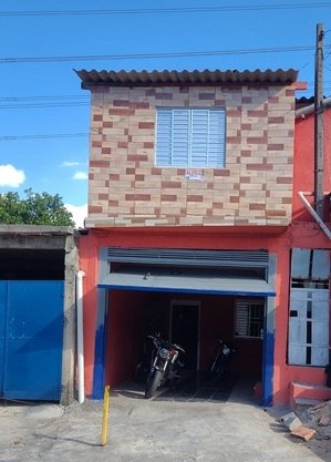 Três de quatro motos encontradas eram produto de roubos