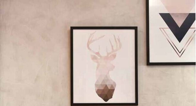 quadros para quarto tumblr decorado com parede de cimento queimado 