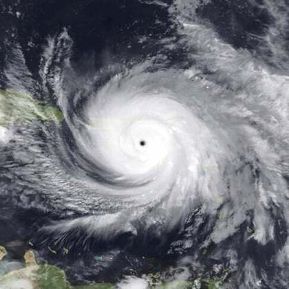 Qualquer tempestade que alcance uma categoria superior à 3 é classificada como um grande furacão, de acordo com o NHC. 
