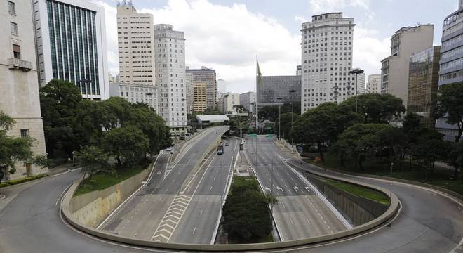 São Paulo registra maior número de mortes por coronavírus em um dia