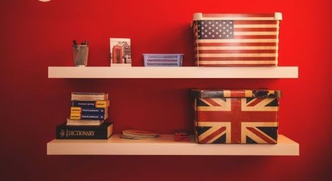 Escola oferece curso online gratuito de inglês, com certificado