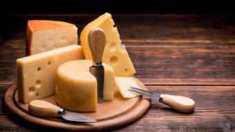 Some types of cheese contain less lactose and can be consumed by those with an intolerance;  Find out which ones – the news