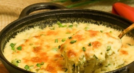 Cremoso arroz de forno primavera com 3 queijos Président