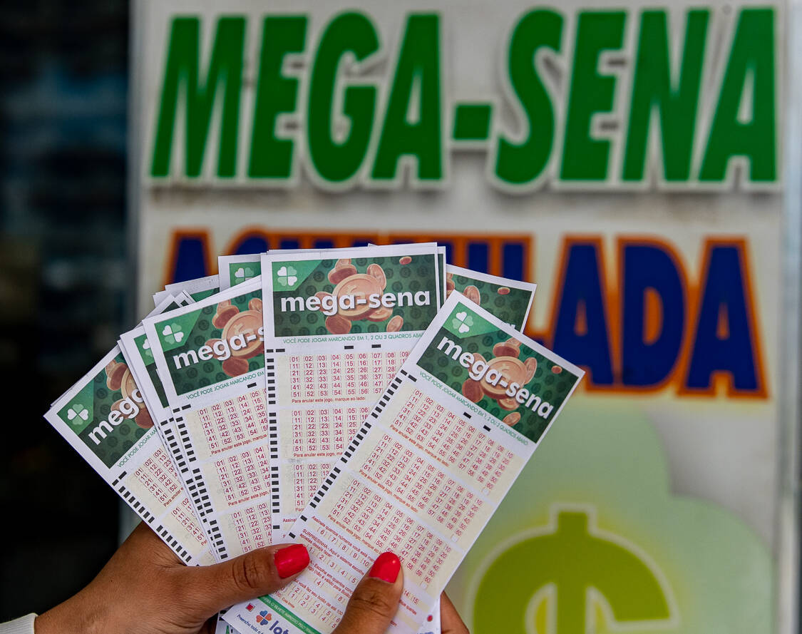 Mega-Sena acumula e prêmio vai a R$ 6,5 milhões; veja os números ...