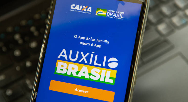 Risco de aumento do Auxílio Brasil atrasa votação na Câmara 