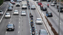 Faixa azul para motos será expandida para diversas avenidas de SP; veja a lista