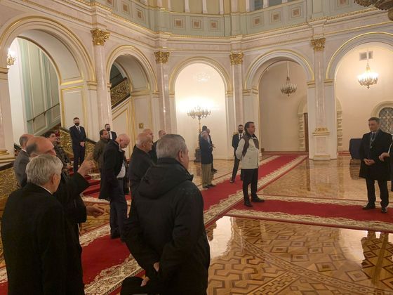 Presidente Jair Bolsonaro faz visita guiada ao Kremlin