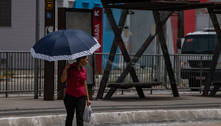 Final de semana começa com sol e chance de chuva em SP