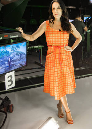 Carolina Ferraz, apresentadora do "Domingo Espetacular"