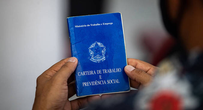 Número de trabalhadores com carteira assinada é o maior desde abril de 2016