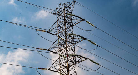 Torre de transmissão de energia da Enel Distribuição SP