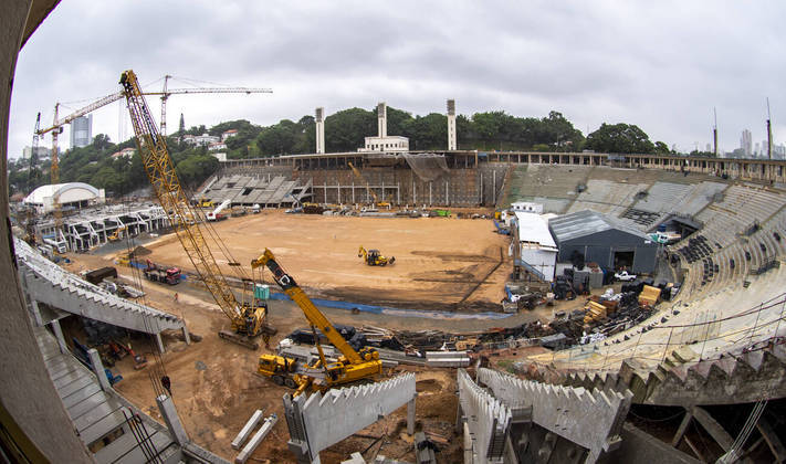 São Paulo, SP - 26.12.2023 -   Estádio do Pacaembu -  Reforma do estádio Municipal Paulo Machado de Carvalho, o Pacambu, segue com a promessa de ser inaugurado para o jogo final da Copa de Futebol Junior 2024. Foto Edu Garcia/R7