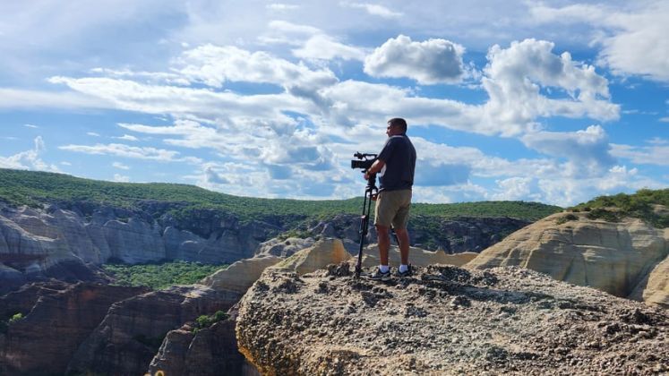 Nas pausas das reportagens,
nossa equipe registra os bastidores que se misturam com a beleza do lugar
