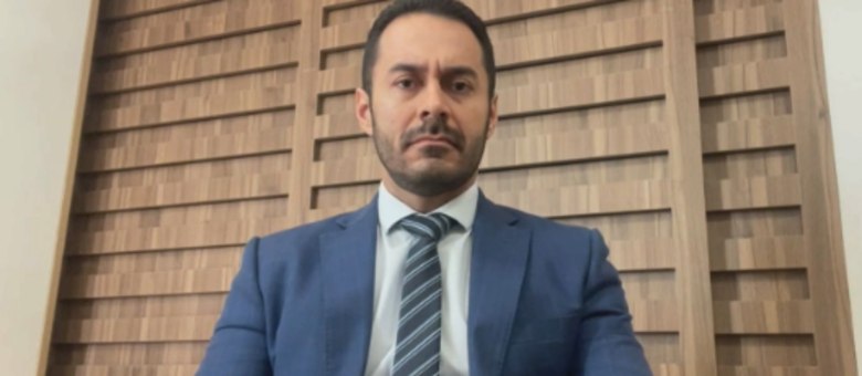 Advogado de Pietro Ladogana, Archelaws Sátiro, diz que acusações da investigação são “infundadas” (Reprodução/RECORD)