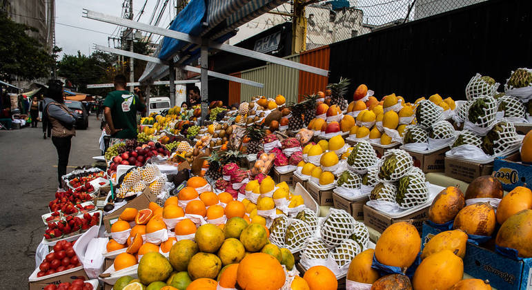 Preço das frutas pressionou a inflação da alimentação em outubro
