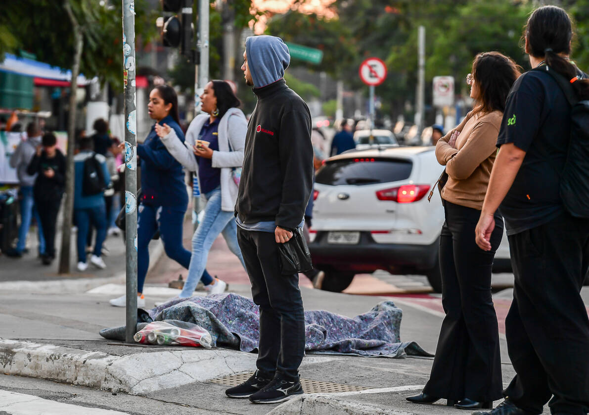 Influenciador dá 'grau' em moto, mata adolescente e deixa criança ferida em  SP - Notícias - R7 São Paulo