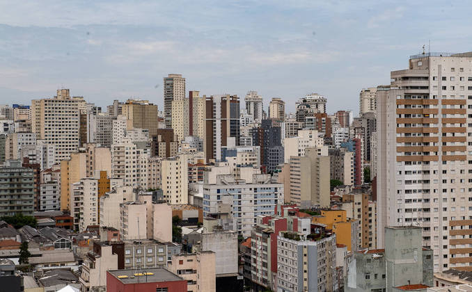 São Paulo, SP - 22.11.2022 - Imóveis - Vista aérea de edificios na região da Santa Cecília, SP. Edu Garcia/R7