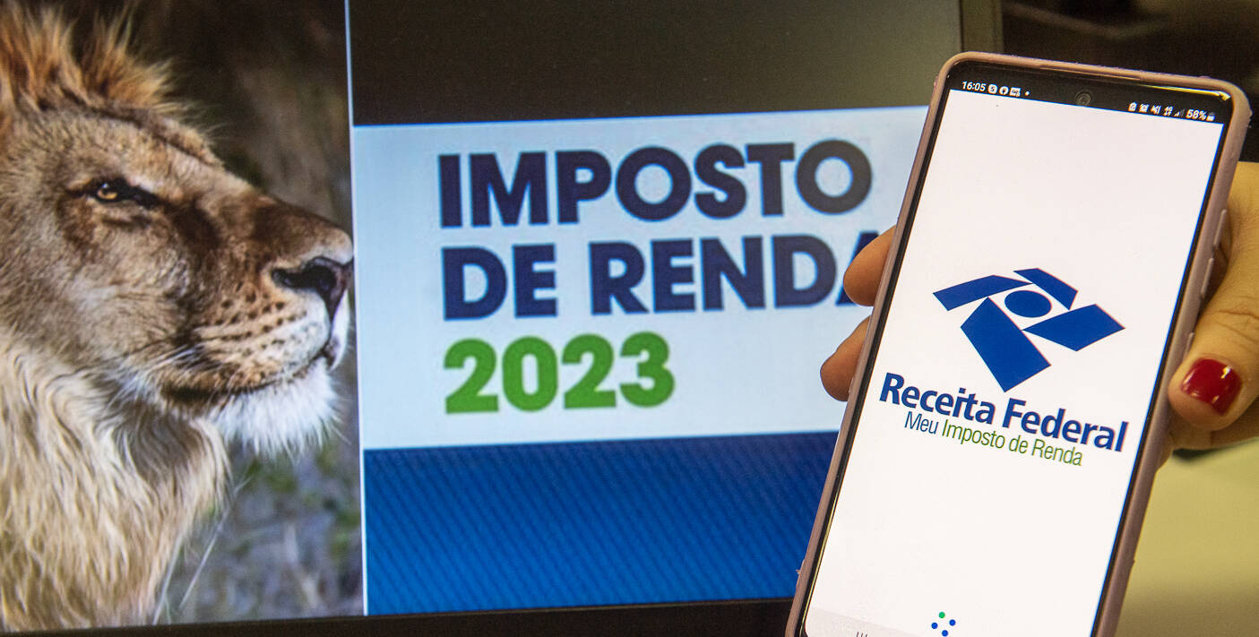 São Paulo, SP - 09.03.2023 - Aplicativo do imposto de renda no celular para declaração de renda 2023. Foto Edu Garcia/R7