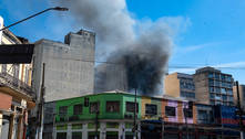 Após incêndio em prédios perto da 25 de Março, comerciantes lamentam prejuízos 