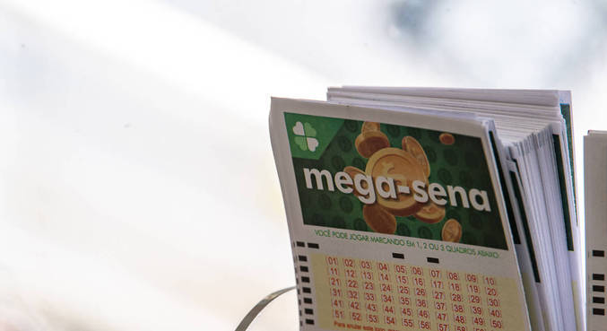 Mega-Sena acumula e prêmio vai a R$ 12,5 milhões; veja os números ...