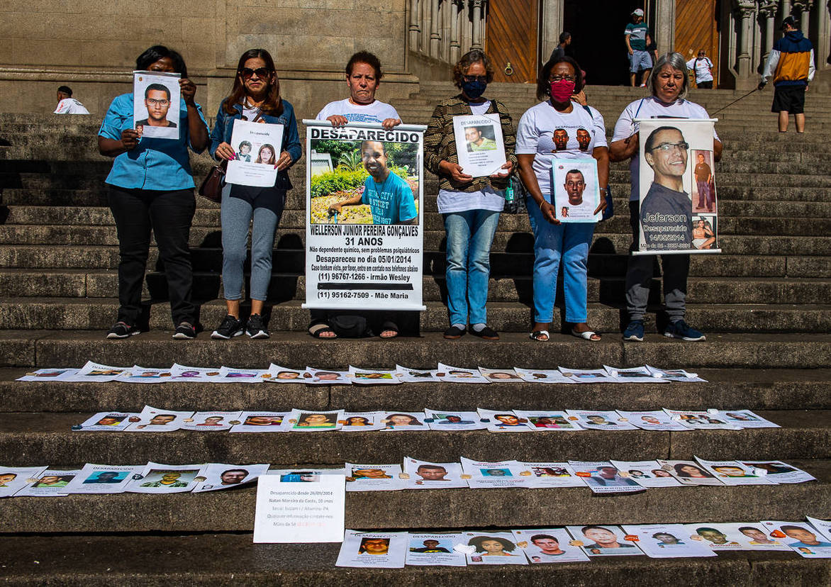 Grupo Mães da Sé se reúne para compartilhar a angústia da busca por parentes (Edu Garcia/R7 - 10.07.2022)