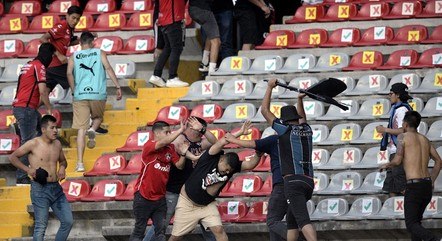Violência não é problema recente no futebol, pondera Beatriz Accioly