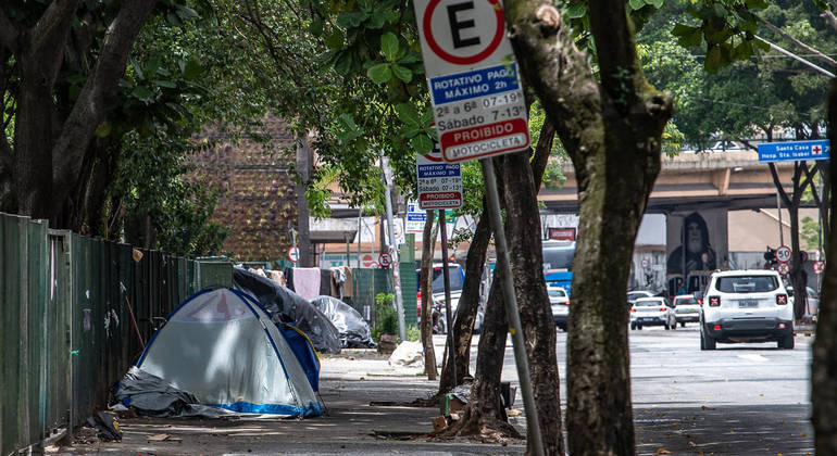 Município diz que o decreto está sendo cumprido e os direitos das pessoas estão sendo mantidos
