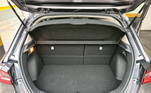O espaço interno é sempre uma incógnita quando se fala de carros hatch. A Honda se preocupou muito com isso quando planejou o City hatch
