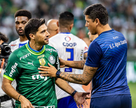 Abel Ferreira e o futuro: O próximo passo tem de ser muito bem