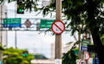 São Paulo, SP - 13.01.2023 -  Placa de trânsito  -  Placa de trânsito  má conservado na  Av. Profº. Abraão de Morais (/Ipiranga/Imigrantes). Foto Edu Garcia/R7