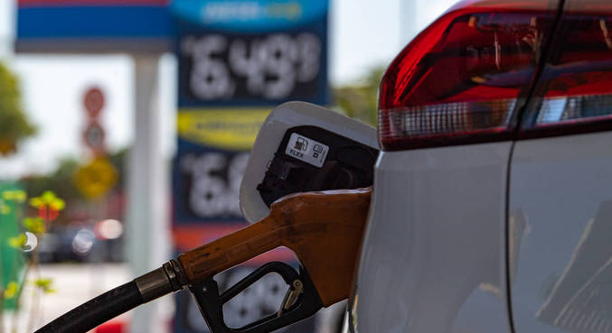 O valor da gasolina teve leve recuo de 0,7%, de R$ 7,267 para R$ 7,210